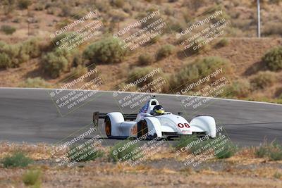 media/Jun-01-2025-CalClub SCCA (Sun) [[eae223c5dd]]/Group 3/Qualifying/